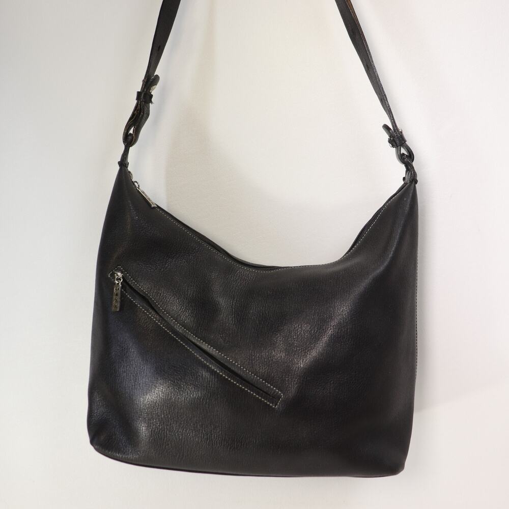 Maxx NY Handbag Women L black Smooth Leather Silver Tone Zip Purse Shoulder Bag
